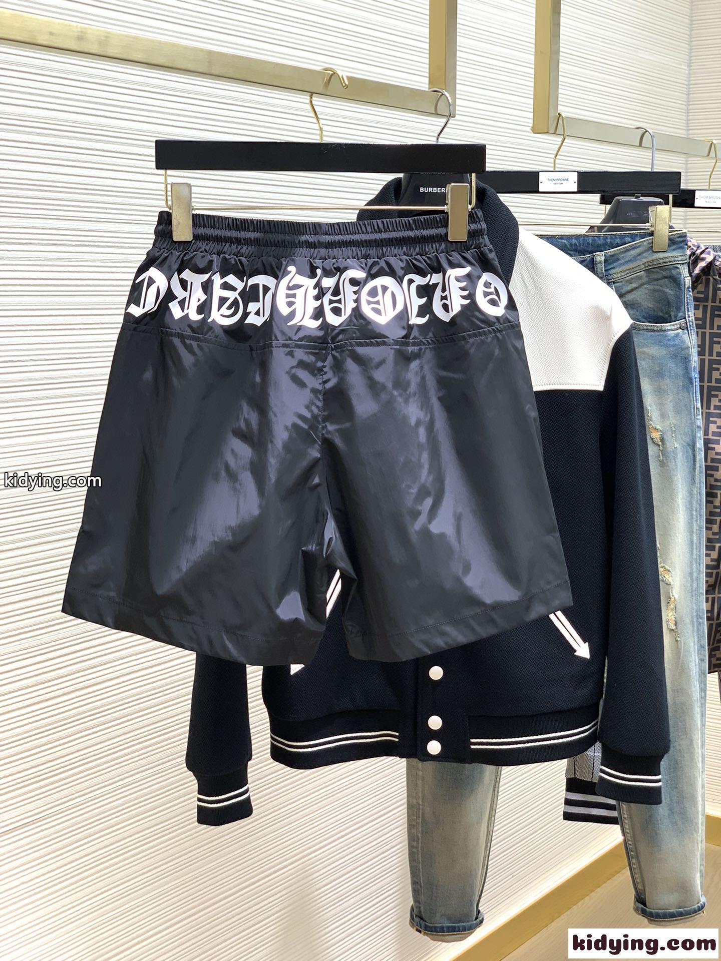 シンプル 合わせやすい ロゴプリント クロムハーツ パンツ コピー ショートパンツ ブラック-4