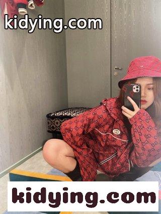 ッチの古典的なトートバッグはまた古典を創造し Gucci Toteを新しい配色で再演出し グッチ バッグ アウトレット コピー-0