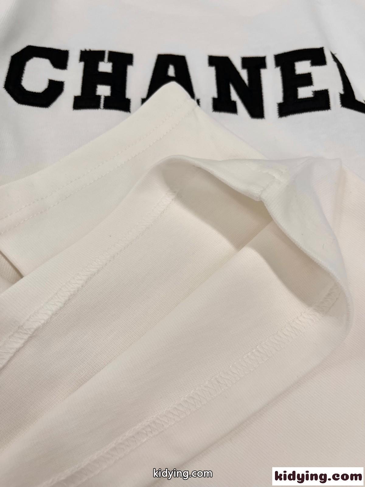 シンプル ロゴ ゆったり 長袖Tシャツ シャネル Tシャツ 偽物 ホワイト-3