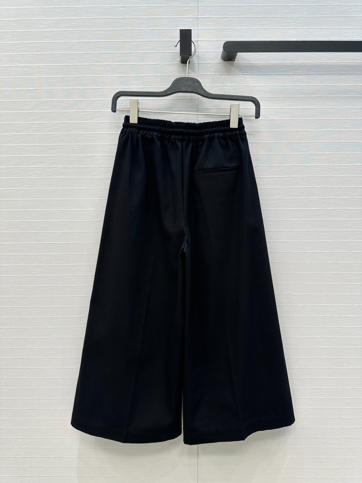 カジュアル リラックス ワイドパンツ ロエベ パンツ コピー コットン ブラック-3