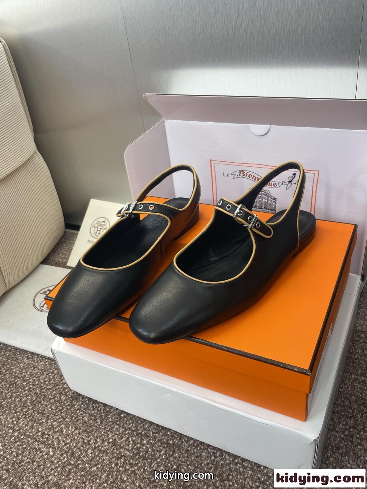 洗練された 上品 エルメス クレオ スリングバック パンプス スーパーコピー ブラック-1