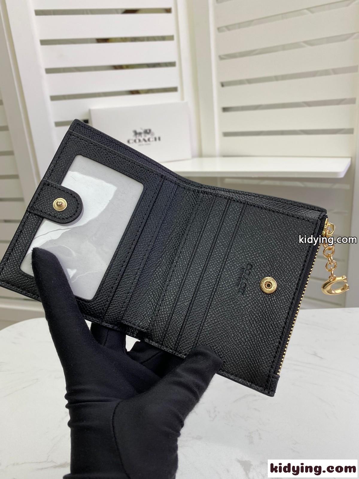人気 レディース 定番 ウォレット コーチ 財布 コピー 小銭入れ シンプル おしゃれ 上品 カジュアル ブラック-4