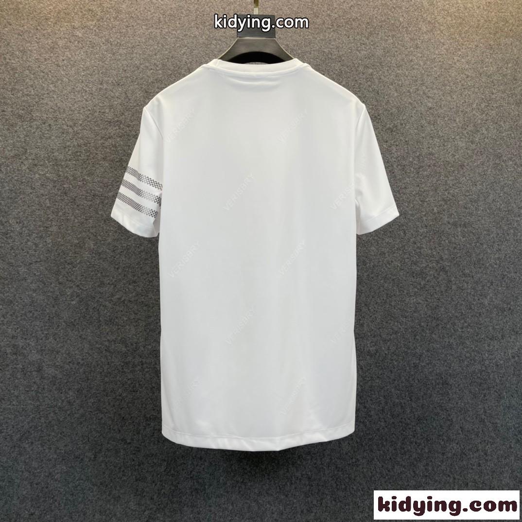 定番 カジュアル シンプル 柔らかい トムブラウン tシャツ コピー 着心地いい メンズ クルーネック 半袖 トップス-3