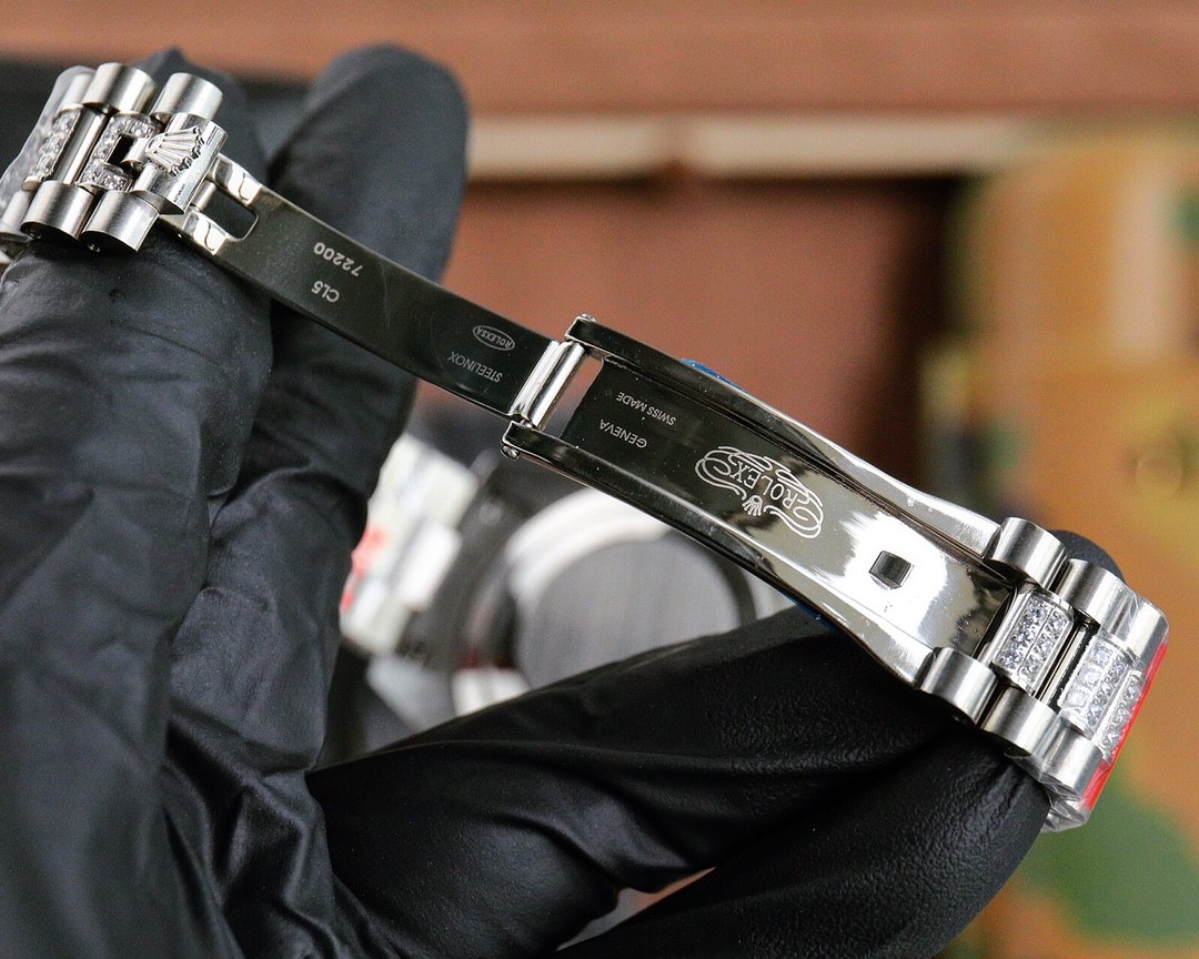 注目される キラキラ ダイヤモンド ロレックス 時計 コピー 40mm-3