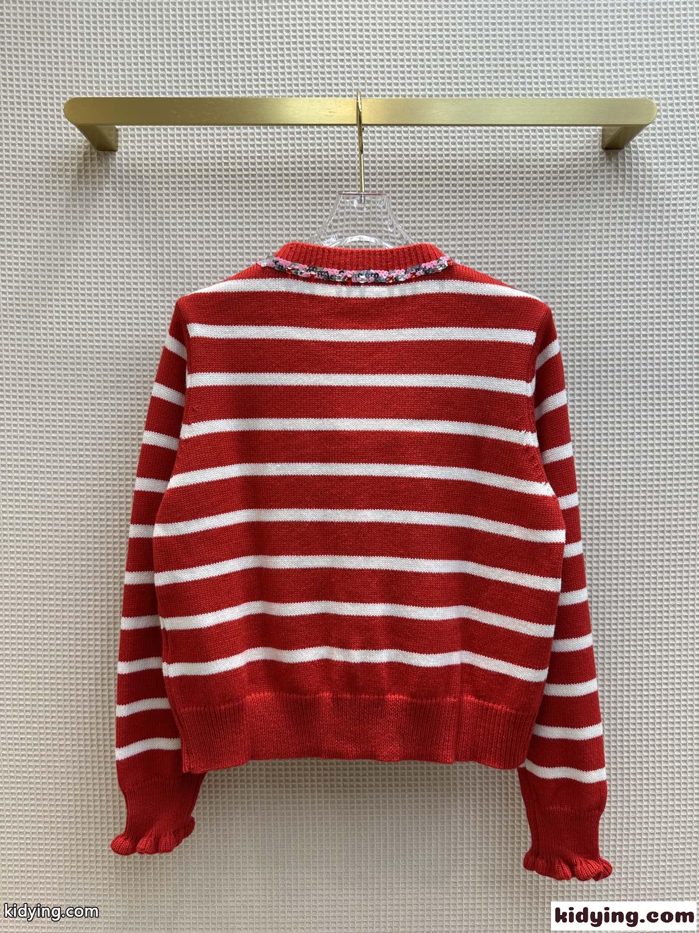 袖のフリルが可愛い♥鮮やか 刺繍 シャネル カーディガン コピー ボーダー柄 ニット-4