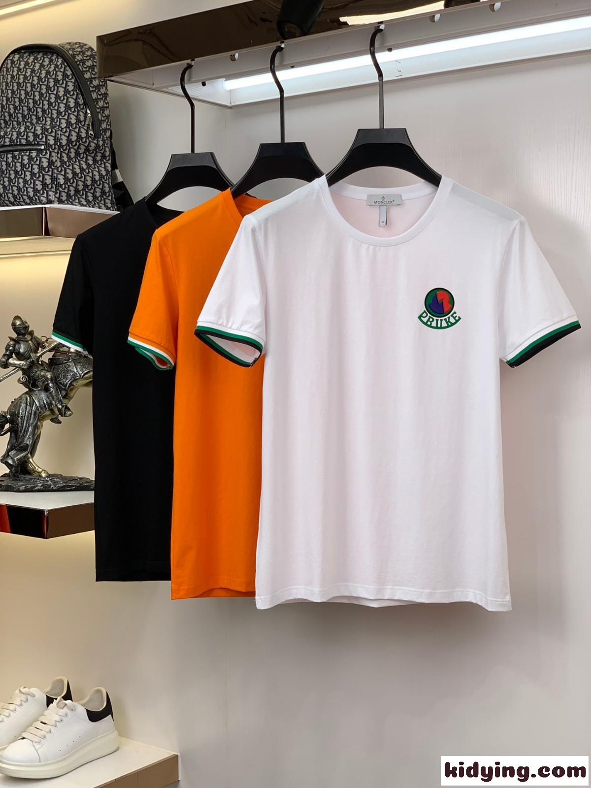 3色あり 春夏 薄手 クルーネック モンクレール tシャツ コピー 半袖 ストレッチ 柔らかい 着心地いい-0
