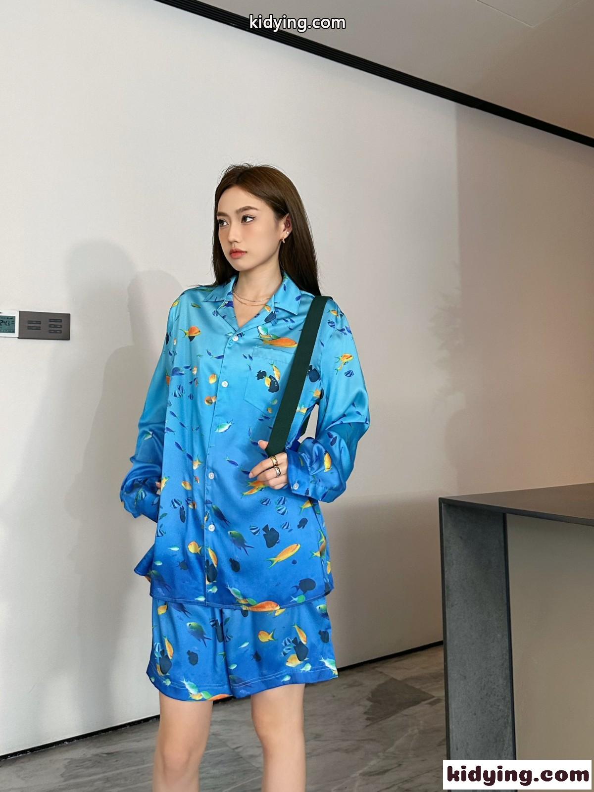 上品 カジュアル シルク アクアリウム シャツ ロエベ シャツ コピー ユニセックス-4