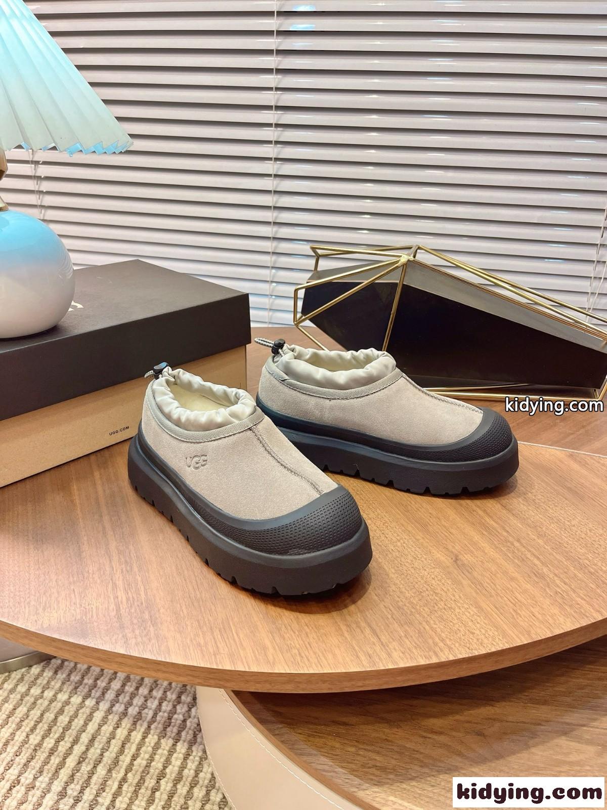 UGG アグ スーパーコピー レディース メンズ 合わせやすい スエード スリッポン カジュアル-1