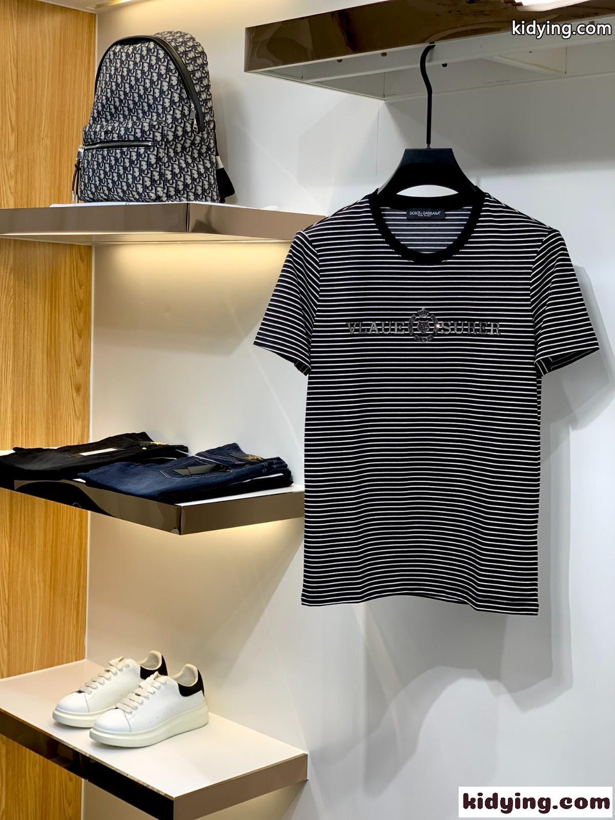 定番 人気 ボーダー柄 ドルチェ&ガッバーナ Tシャツ コピー メンズ 半袖 トップス クールネック 着心地いい-4