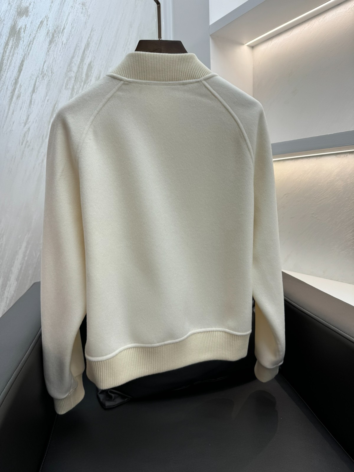 洗練された カシミヤ ボンバージャケット エルメス ジャケット コピー ホワイト-1