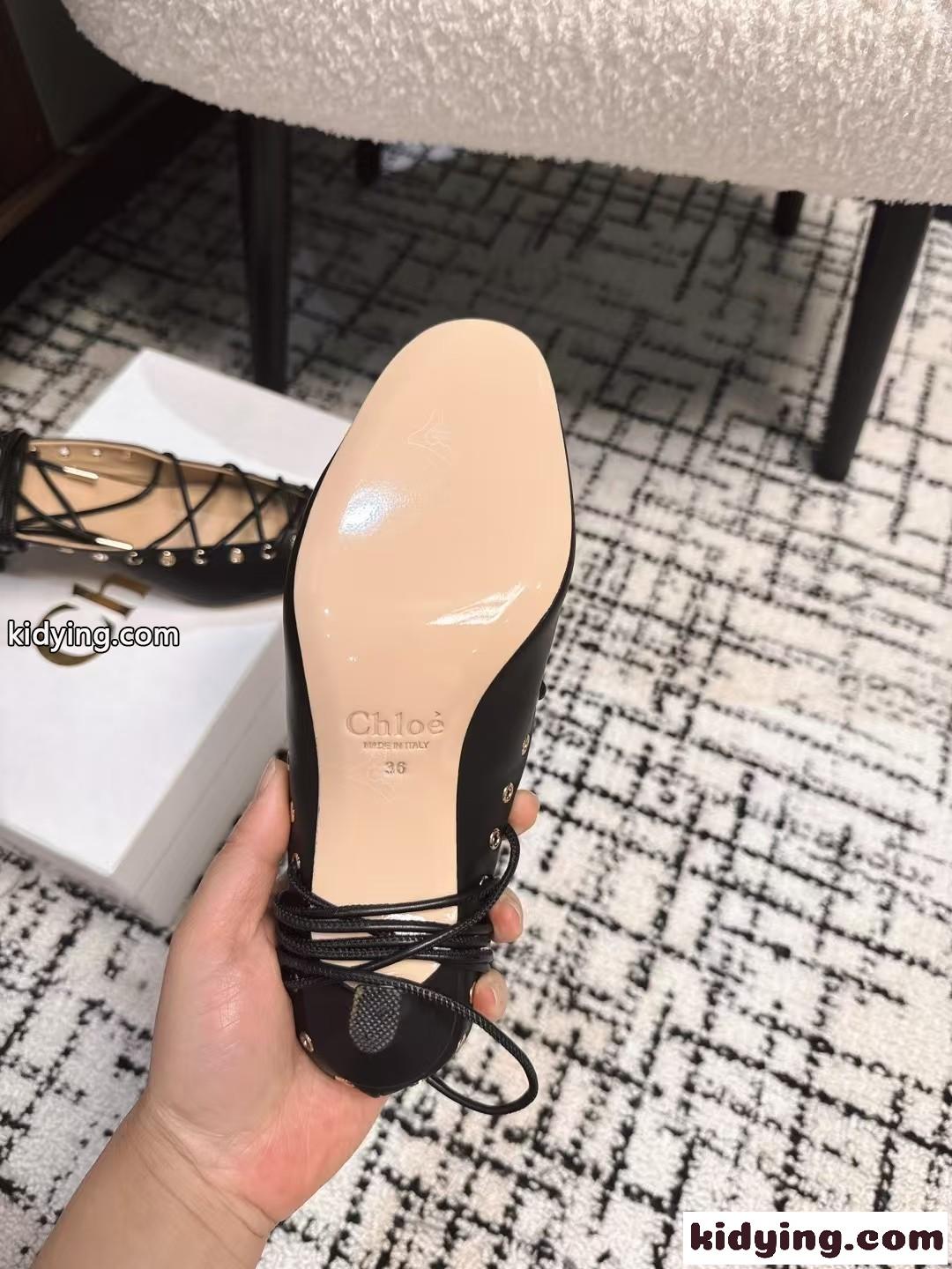注目される 大人気 CHLOÉ GHILLIESパンプス スーパーコピー ブラック-4