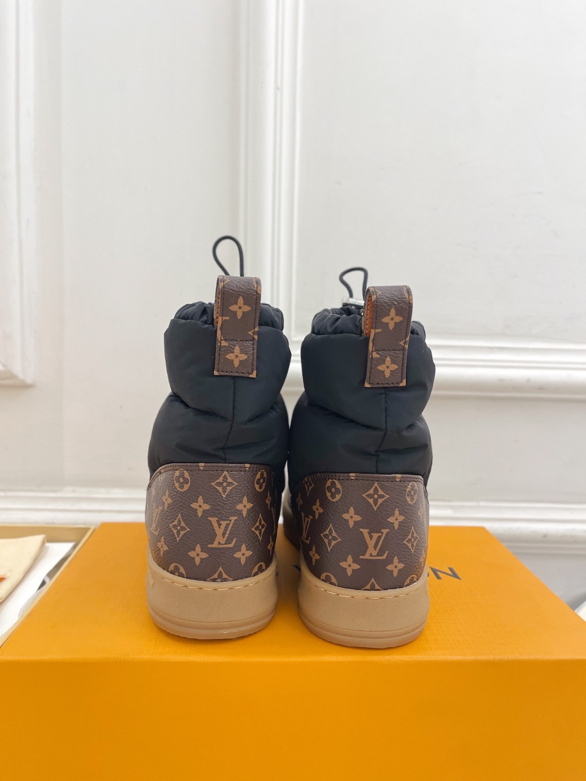 大人気❤LV クラウド・ライン アンクルブーツ ルイヴィトン ブーツ コピー ブラック-3