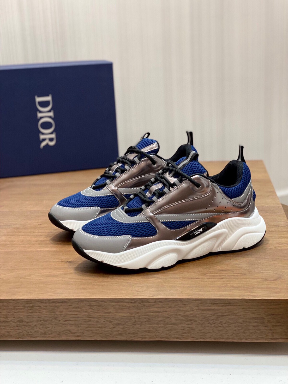 おしゃれ 大人気 クリスチャン・ディオール スニーカー コピー Dior B22 スニーカー-1