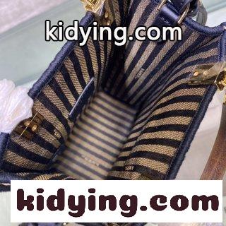 Sunshineミニ鼈甲の携帯用斜めがけのかわいい写真を独占的に撮り 超洗練されたmini toteにべっ甲の取っ手をつける フェンディ バッグ 価格 コピー-2