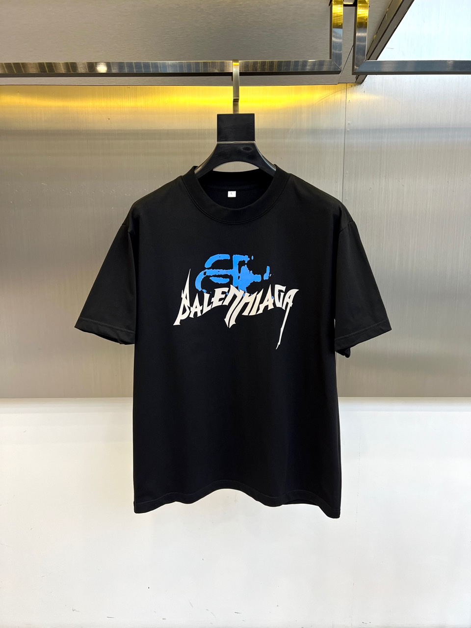 おしゃれ プリント バレンシアガ Tシャツ 偽物 クルーネック コットン ブラック-1