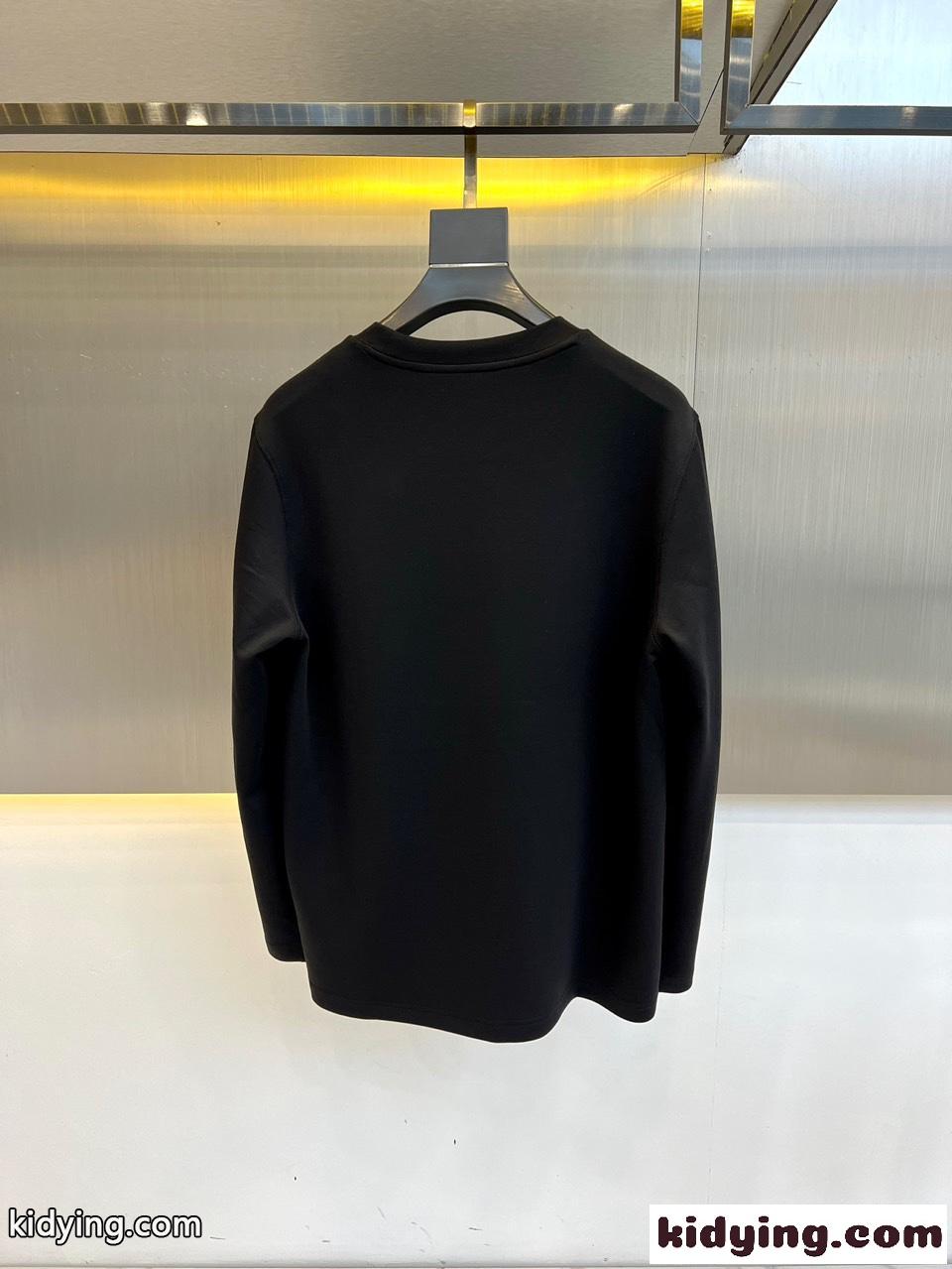 ベーシック 合わせやすい バーバリー Tシャツ コピー 長袖Tシャツ ブラック-4