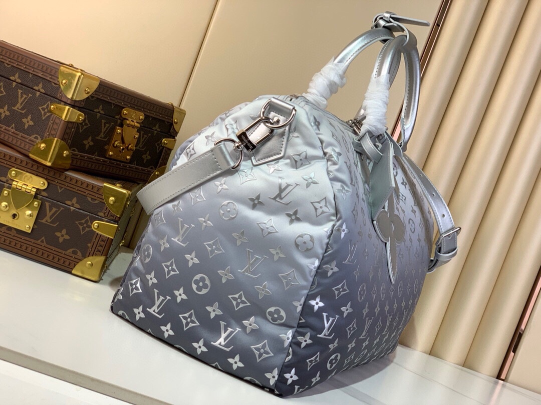注目のデザイン☆ルイヴィトン キーポル・バンドリエール 45 スーパーコピー M12067-1