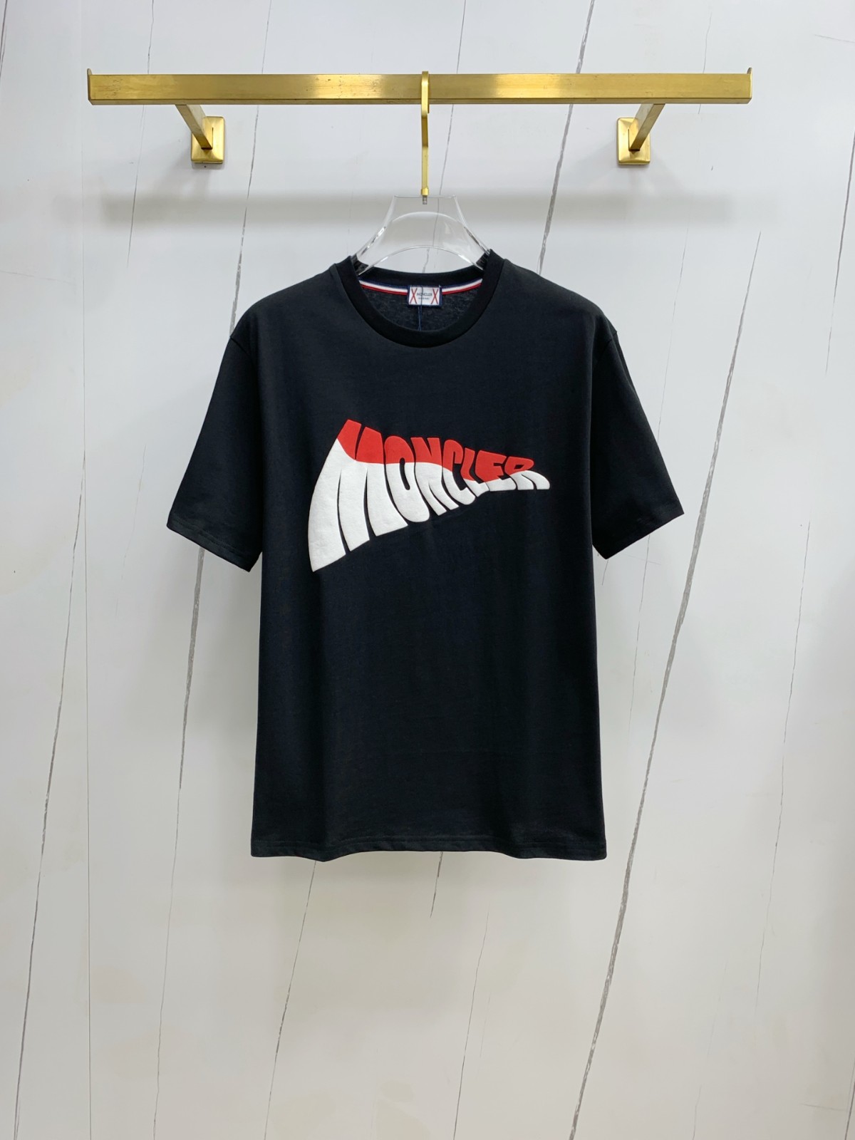 お洒落 目を引く モンクレール Tシャツ 偽物 コットンロゴTシャツ-1