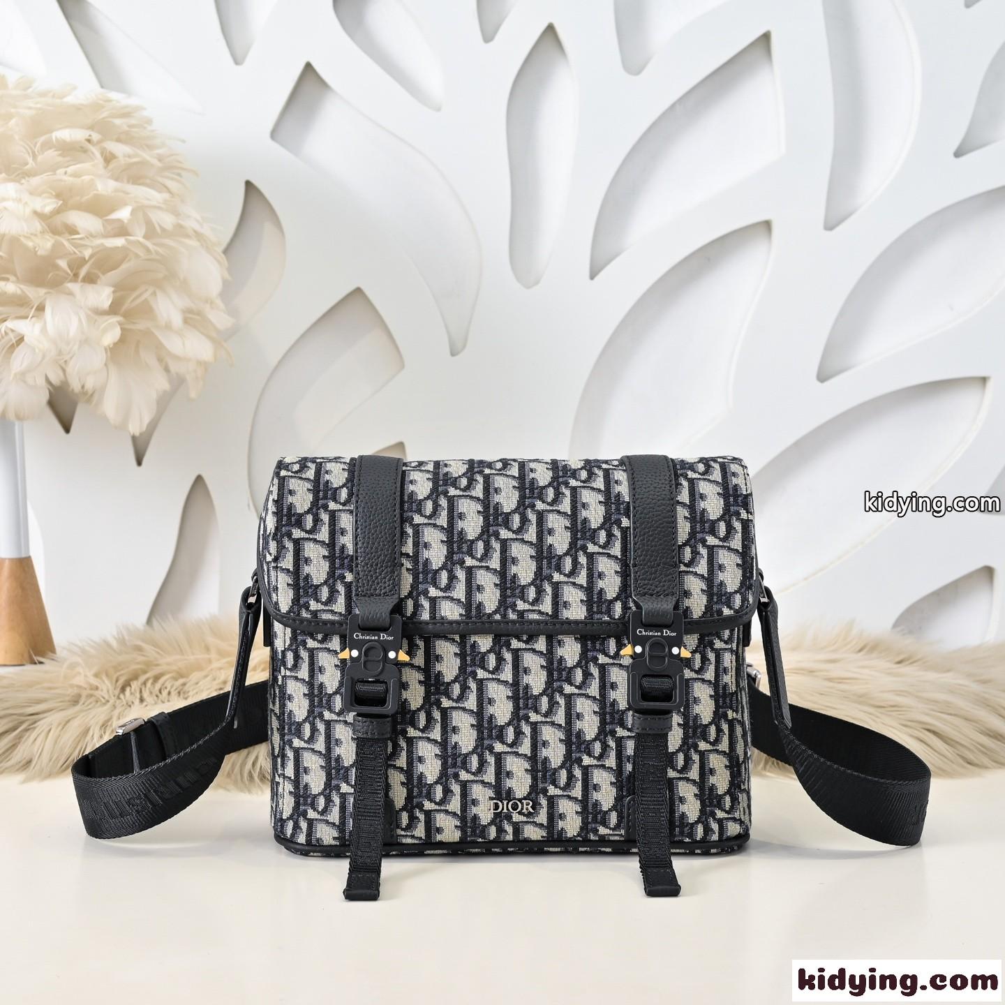 Dior Hit the Road フラップ付き メッセンジャーバッグ スーパーコピー ジャガード ベージュ-0