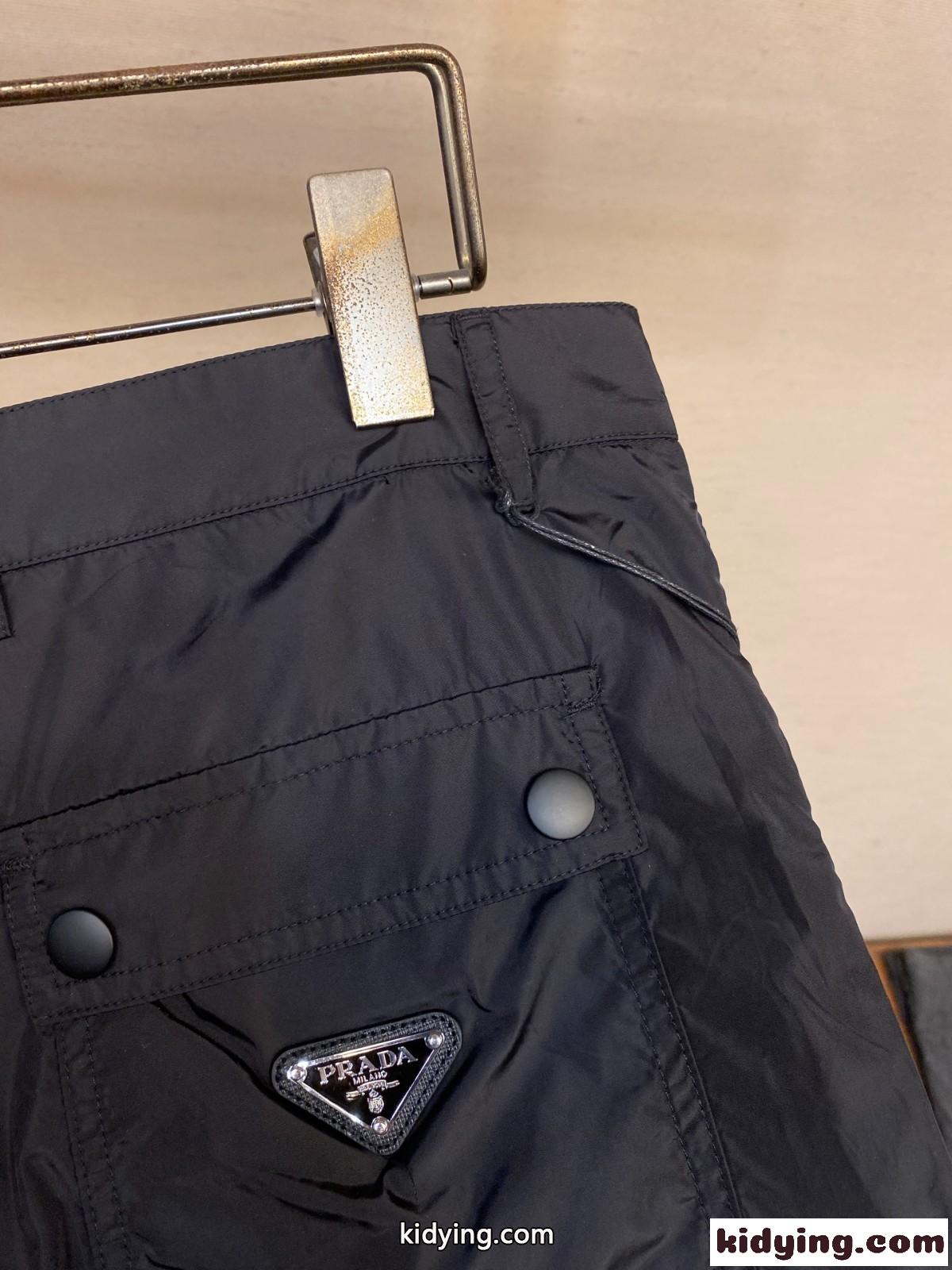 カジュアル プラダ Re-Nylonパンツ スーパーコピーメンズ ズボン ロングパンツ-4