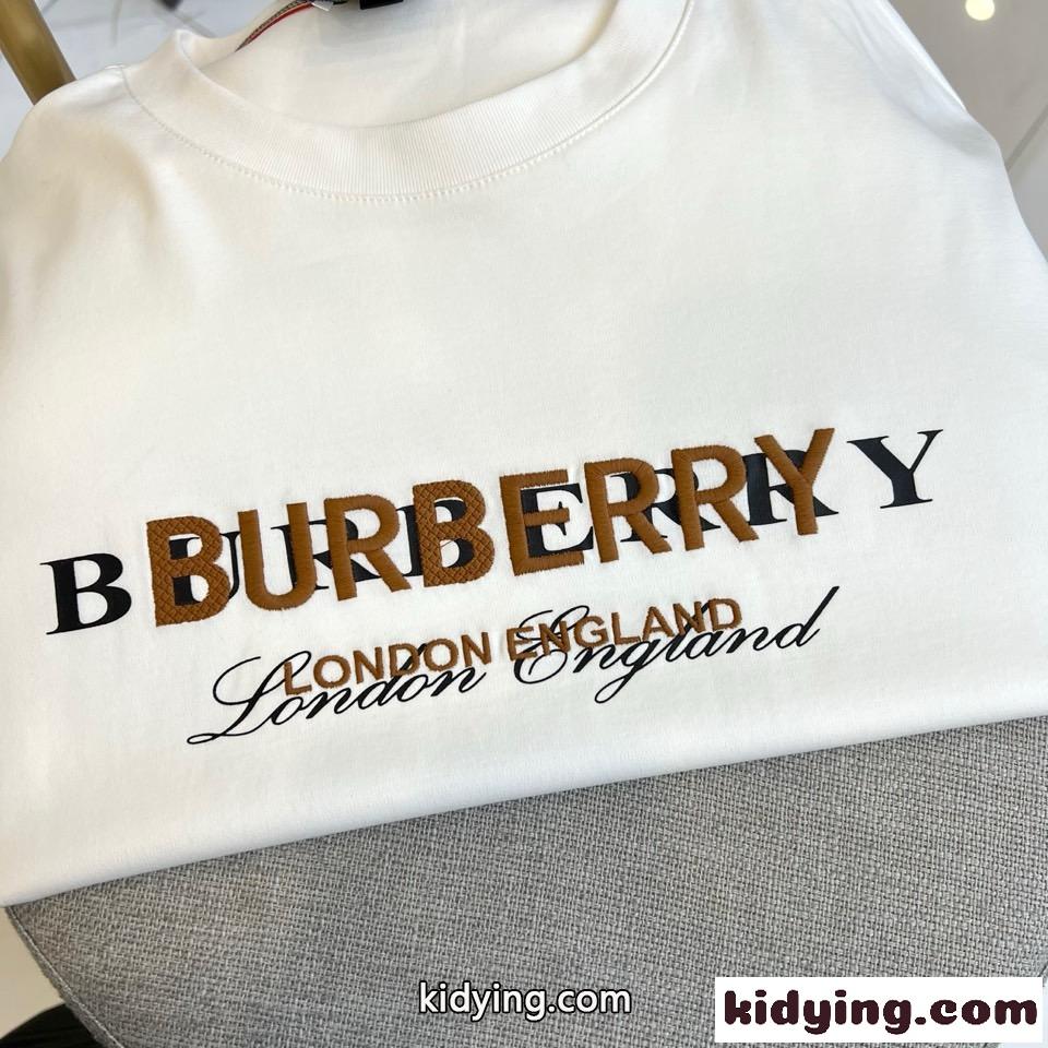 シンプル ロゴ入り 半袖Tシャツ バーバリー Tシャツ 偽物 クルーネック ホワイト-2