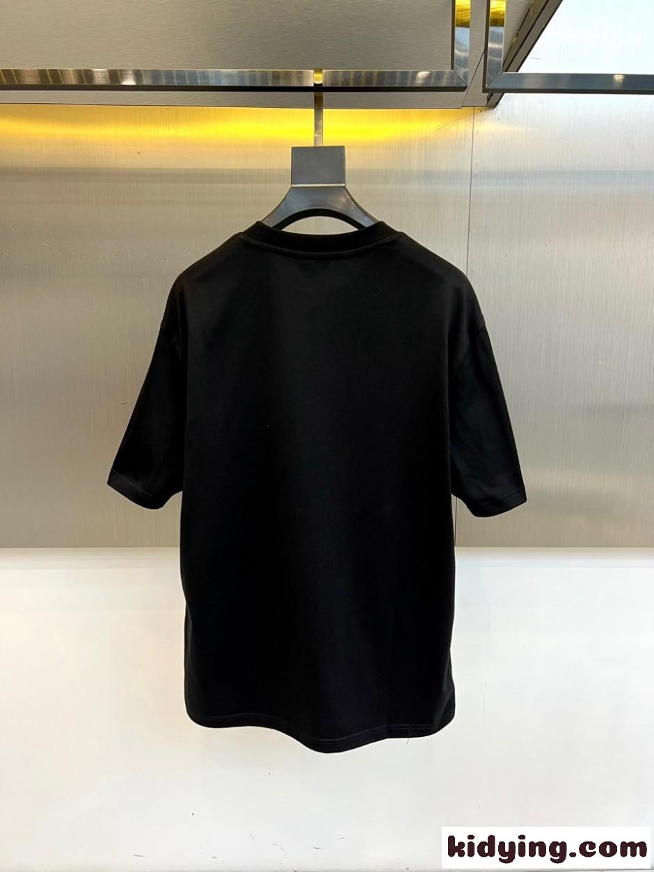 お洒落 モンクレール Tシャツ 偽物 コットン クルーネック 半袖Tシャツ ブラック-3