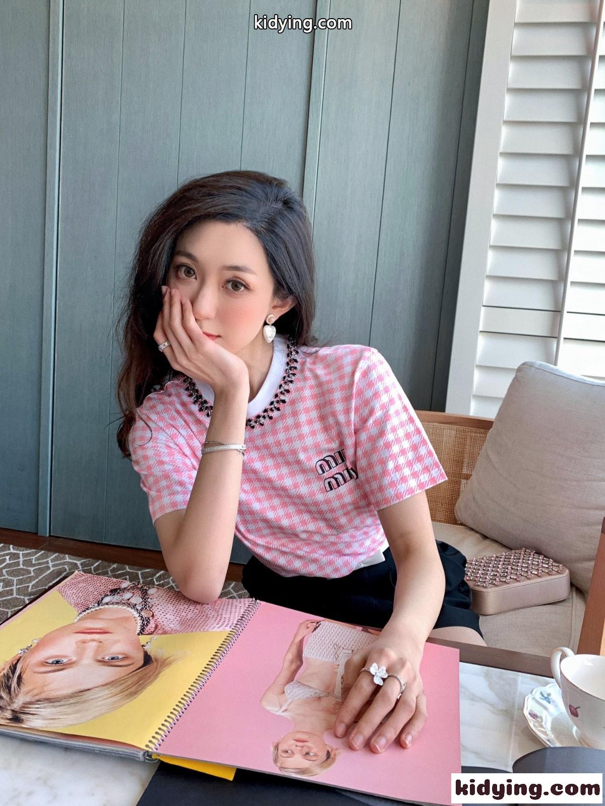 スウィート おしゃれ チェック柄 可愛い ミュウミュウ 半袖tシャツ コピー 人気 レディース 春夏 新作 トップス-4