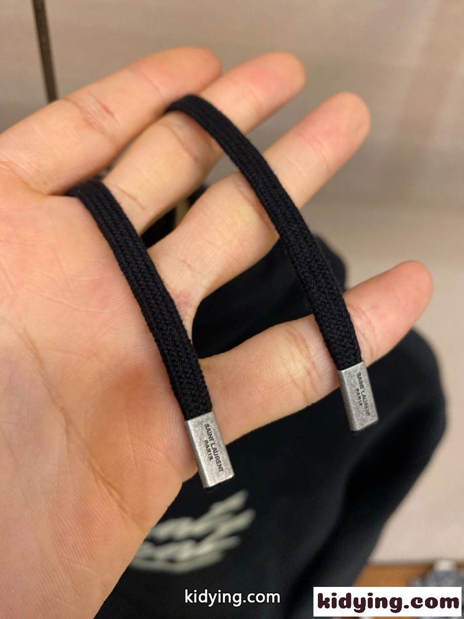 定番 YSL ロゴフーディー イヴ・サンローラン パーカー 偽物 裏起毛-3