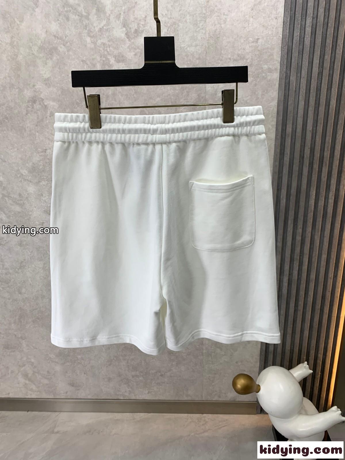 合わせやすい 定番 快適 ロゴ バレンシアガ パンツ コピー メンズ ショートパンツ-2