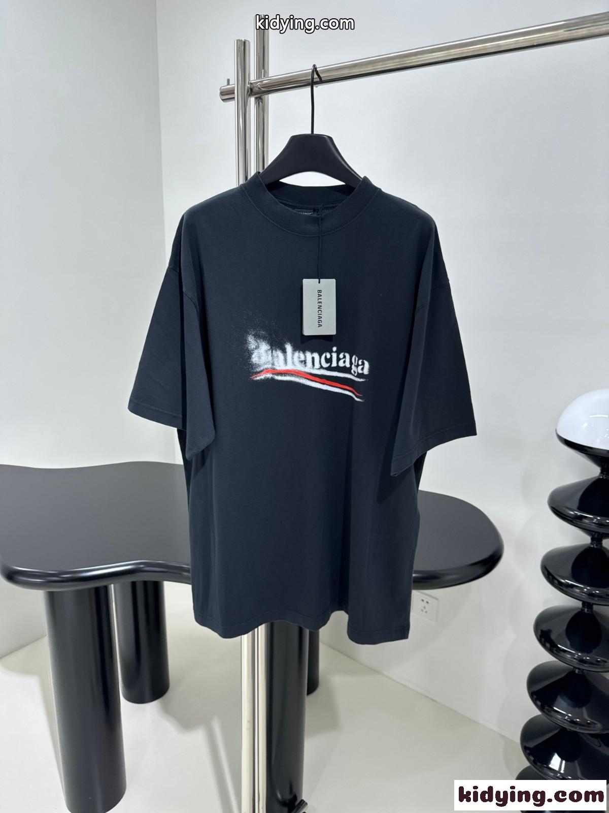 POLITICAL STENCIL 半袖Tシャツ ミディアムフィット バレンシアガ Tシャツ コピー ブラック-1