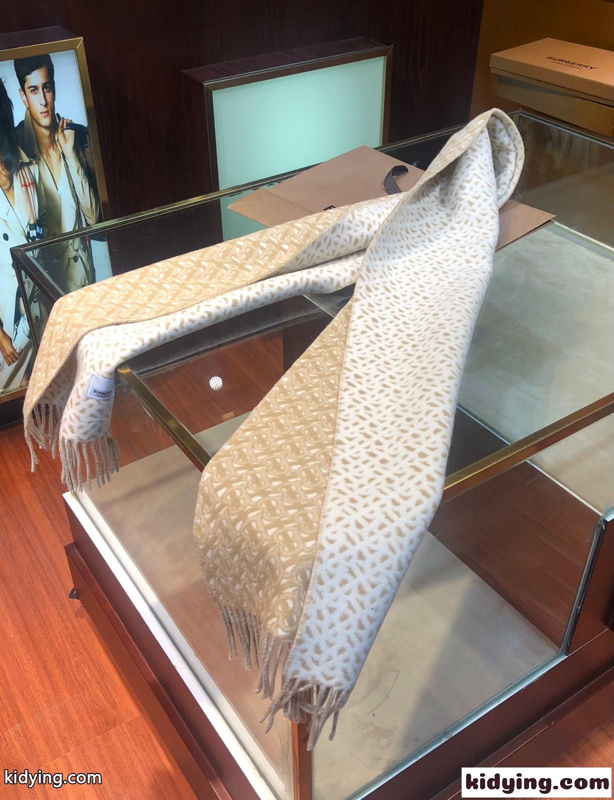 ユニセックス TB モノグラム カシミア マフラー バーバリー スカーフ コピー 30x168cm-4