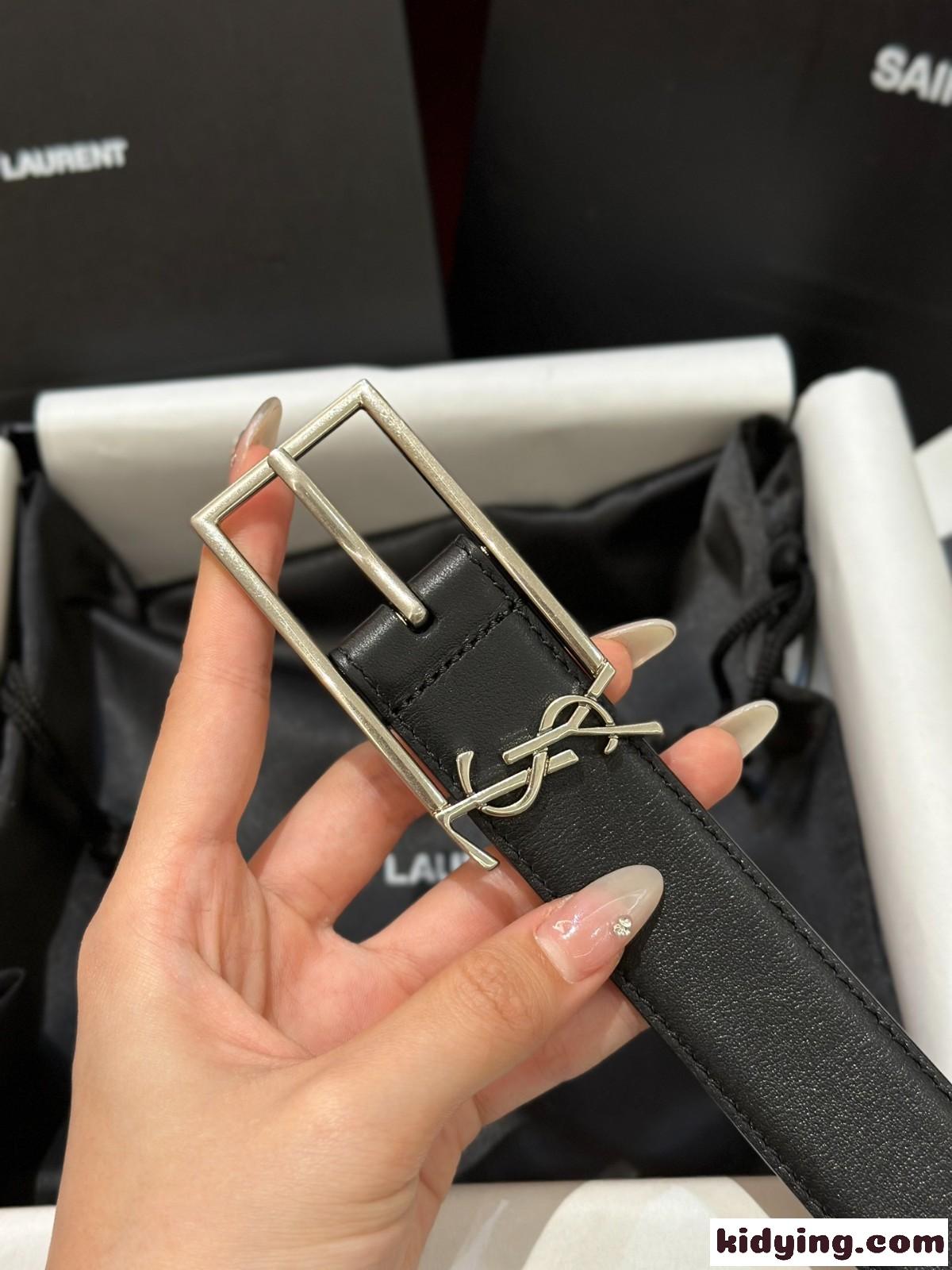 洗練された 合わせやすい YSL レザーベルト イヴ・サンローラン ベルト コピー-4