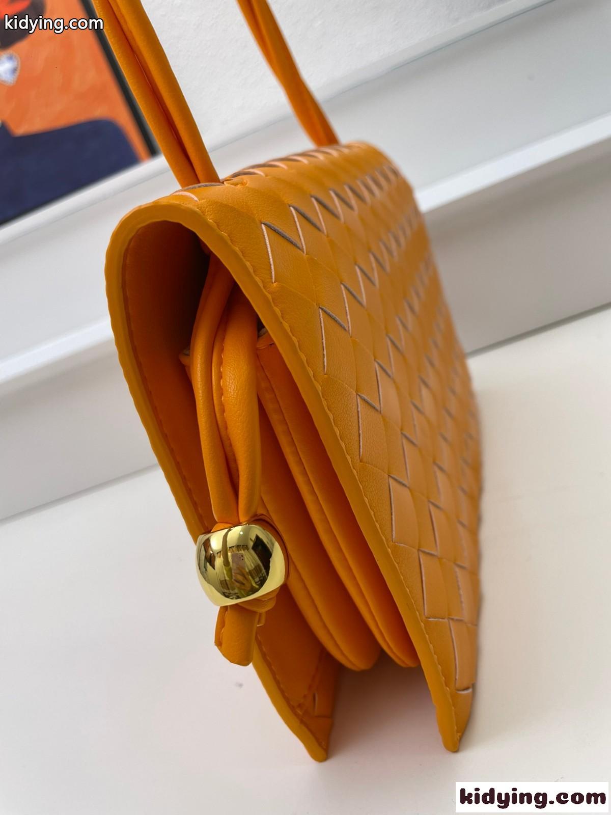 ボッテガ・ヴェネタ バッグ コピー 23SS Trio Pouch トリオ ポーチ ストラップ バッグ-0