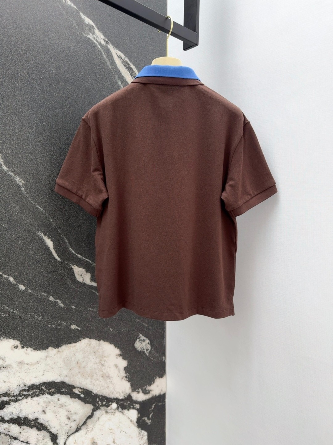 おしゃれ ロゴ刺繍 半袖 ポロシャツ ミュウミュウ Tシャツ コピー 合わせやすい-3