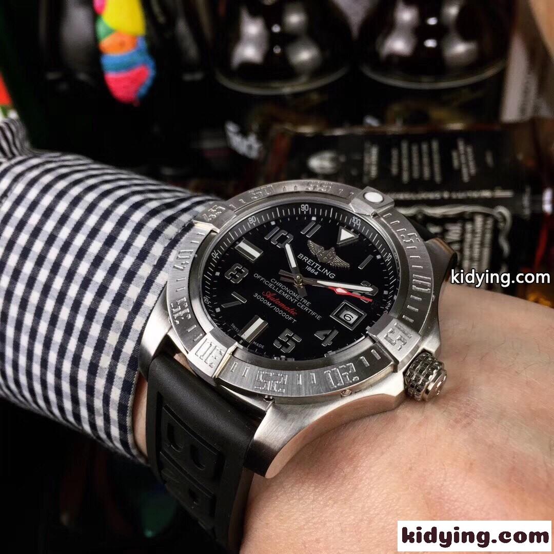 ブライトリング 人気 コピー Breitling アベンジャーズシリーズ 全自動機械43*13mm アーチ強化ガラス-3
