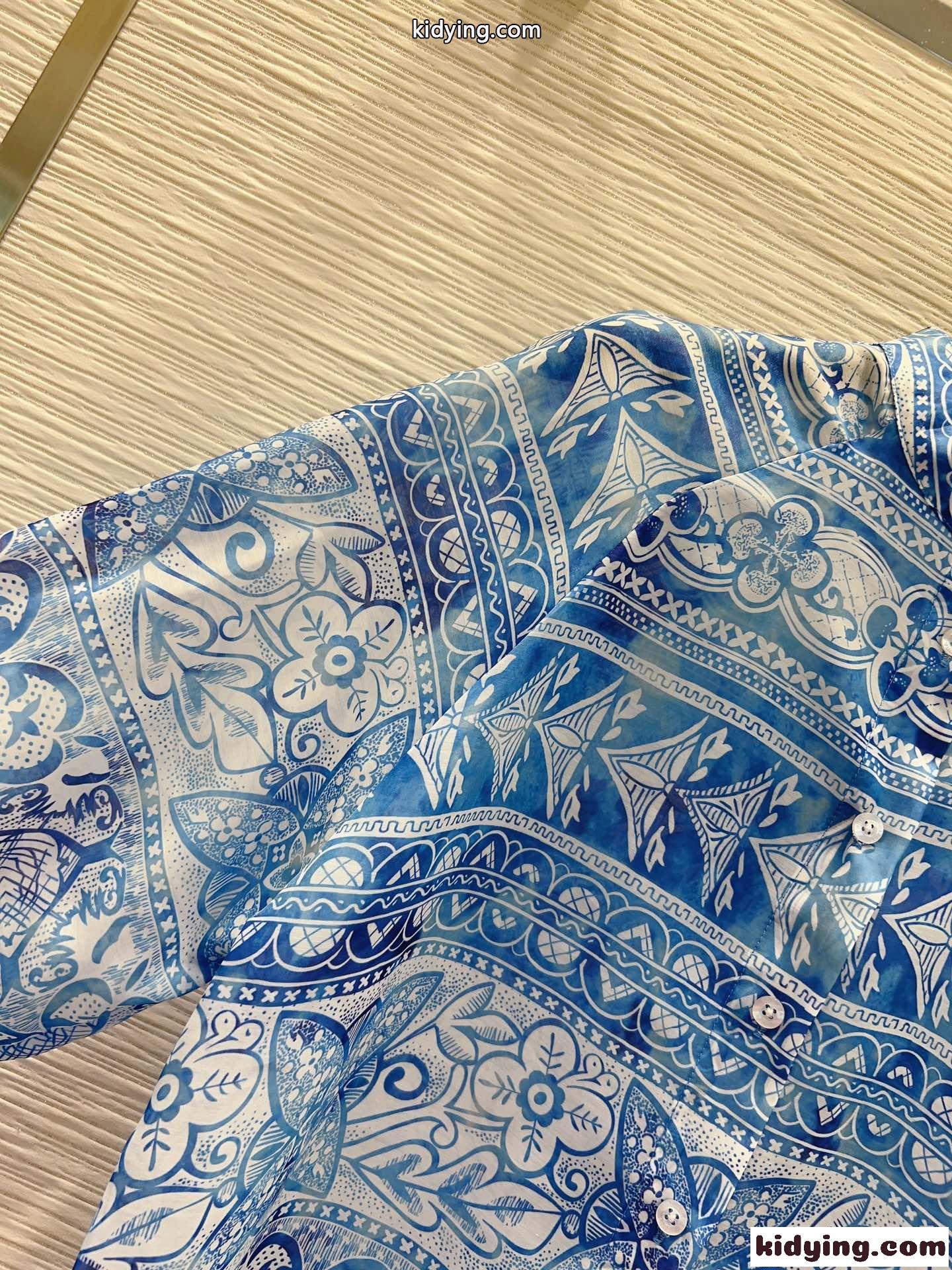 LV バイ・ザ・プール モノグラムタイルロングシャツドレス ルイヴィトン ワンピース コピー-0