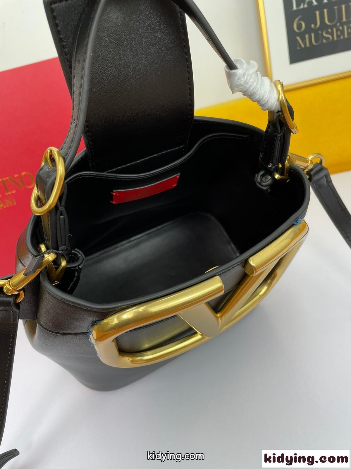 Vロゴ カーフレザー 3WAY ハンドバッグ ヴァレンティノ バッグ コピー レディース 人気 カバン-4