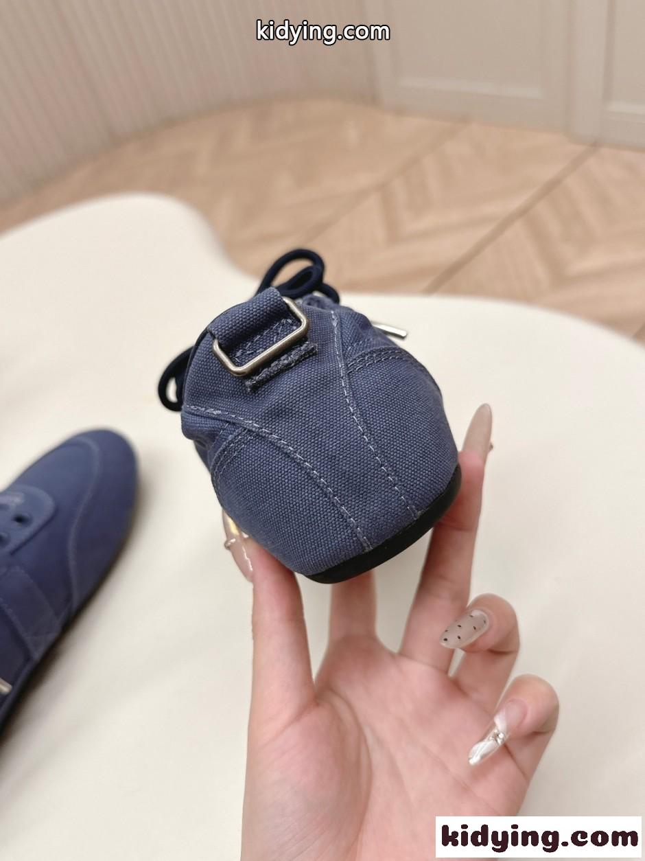 洗練された おしゃれ プラダ バレリーナ スニーカー 偽物 ブルー-3