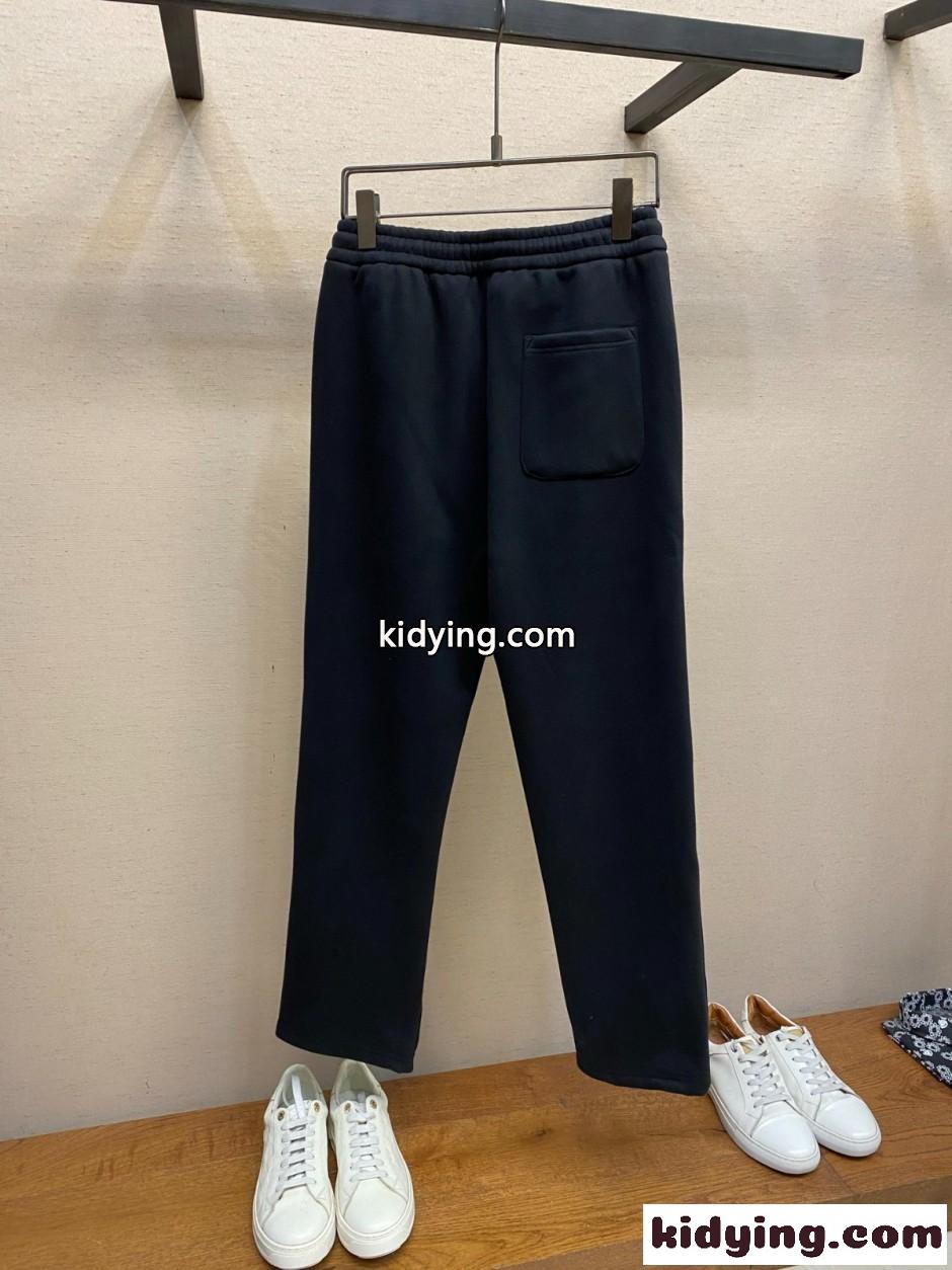 定番 合わせやすい 裏起毛 スウェットパンツ プラダ パンツ 偽物 ブラック-2