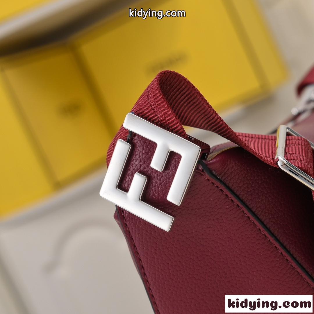 Fendi Roma レザー フェンディ メロン スモール スーパーコピー ショルダーバッグ レッド-2