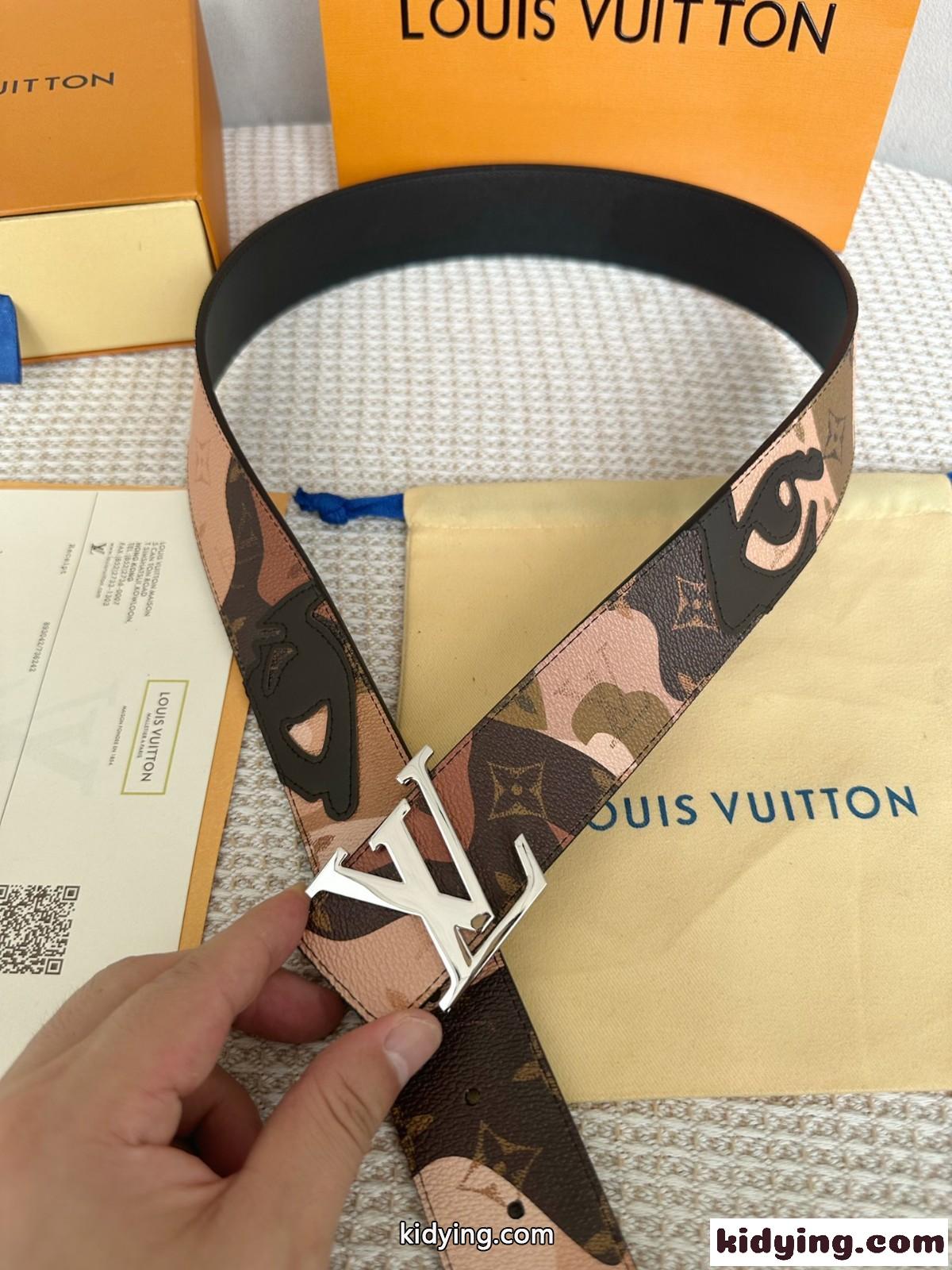 おしゃれ ルイ・ヴィトン ベルト 偽物 LV イニシャル 40MM リバーシブル-2