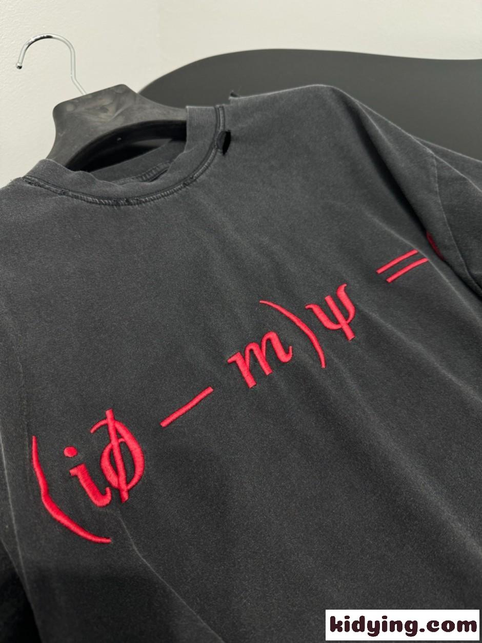 刺繍入り オーバーサイズ 半袖Tシャツ バレンシアガ Tシャツ コピー ユニセックス-3