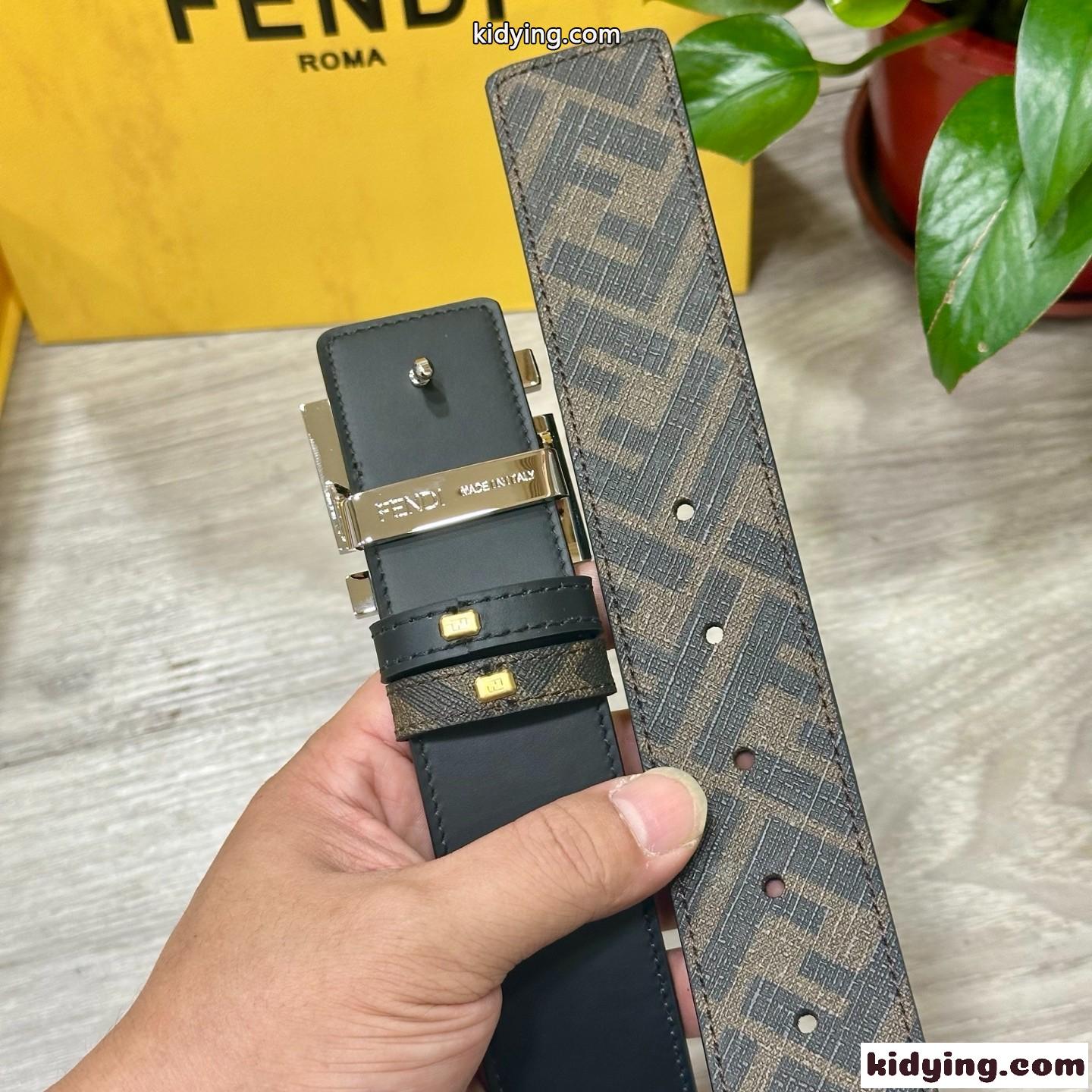 フェンディ ベルト 偽物 合わせやすい FFバックル リバーシブルベルト-3