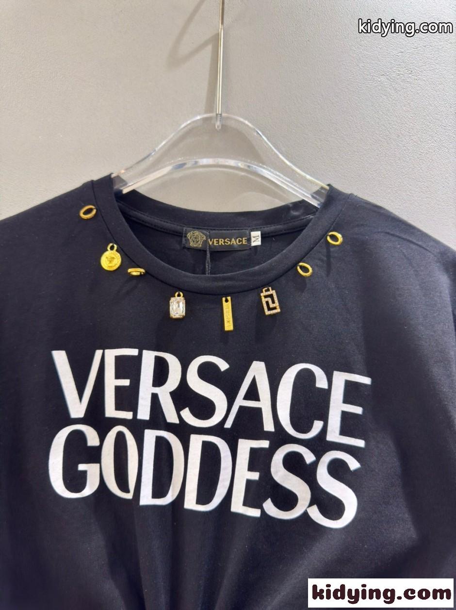 ヴェルサーチ Tシャツ コピー セーフティー ピン ロゴ 半袖Tシャツ ブラック-2