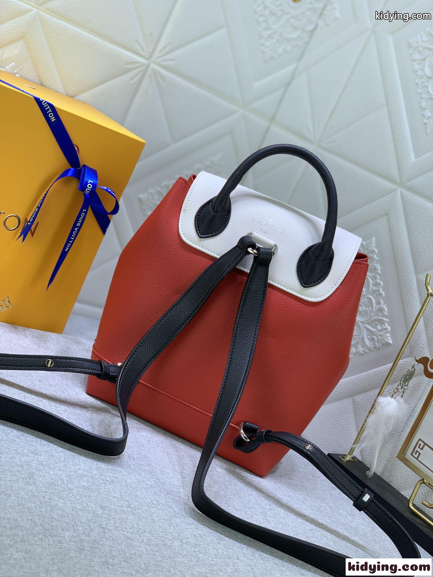LOCKME M41815 人気 レディース バックパック ルイ・ヴィトン バッグ コピー 軽量 リュックサック-1
