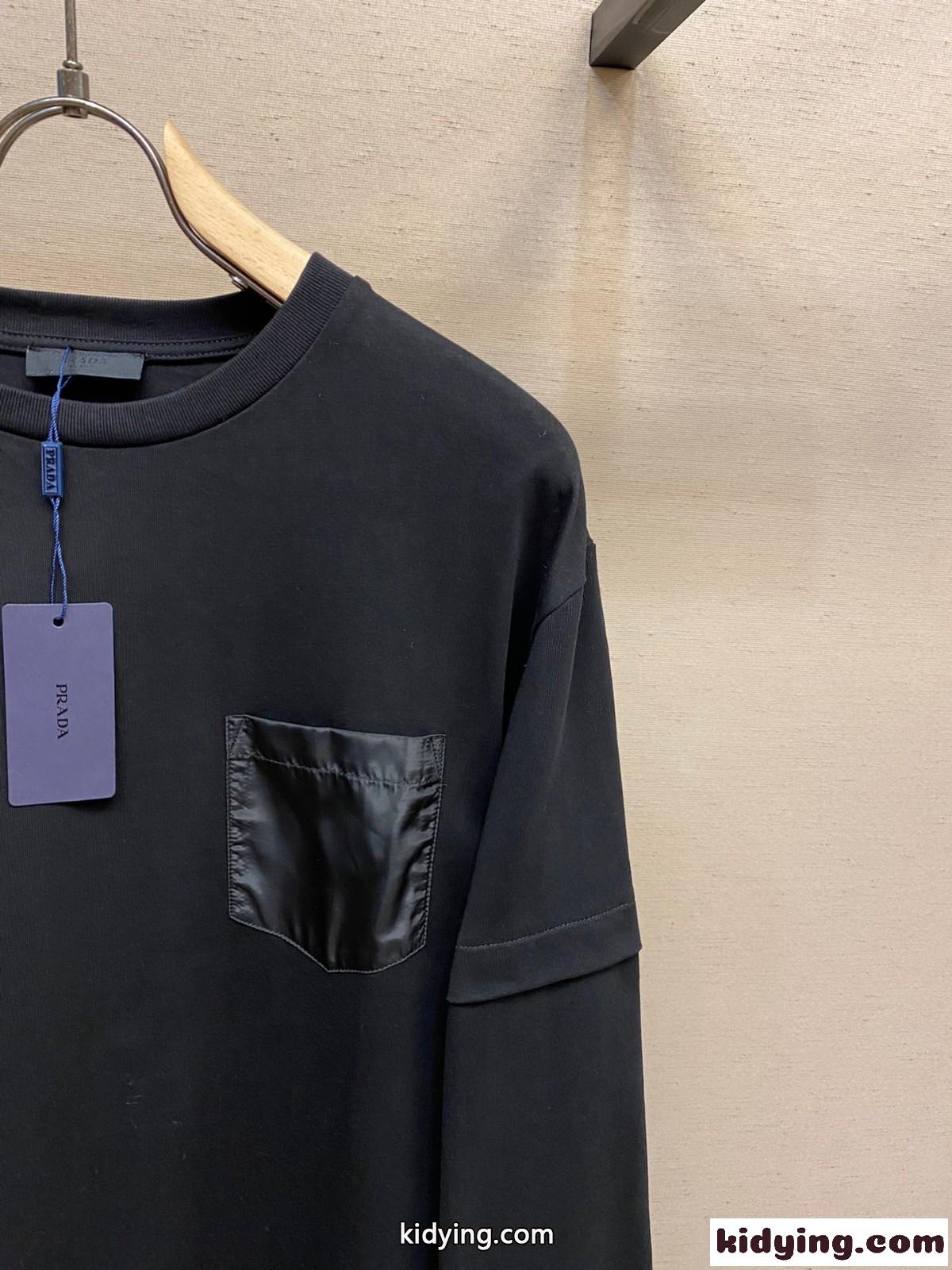 ナイロンポケット クルーネック 長袖Tシャツ プラダ Tシャツ コピー ブラック-2
