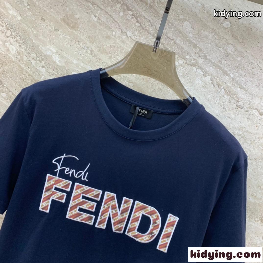 フェンディ Tシャツ コピー ロゴ 刺繍入り クルーネック 半袖Tシャツ ネイビー-0