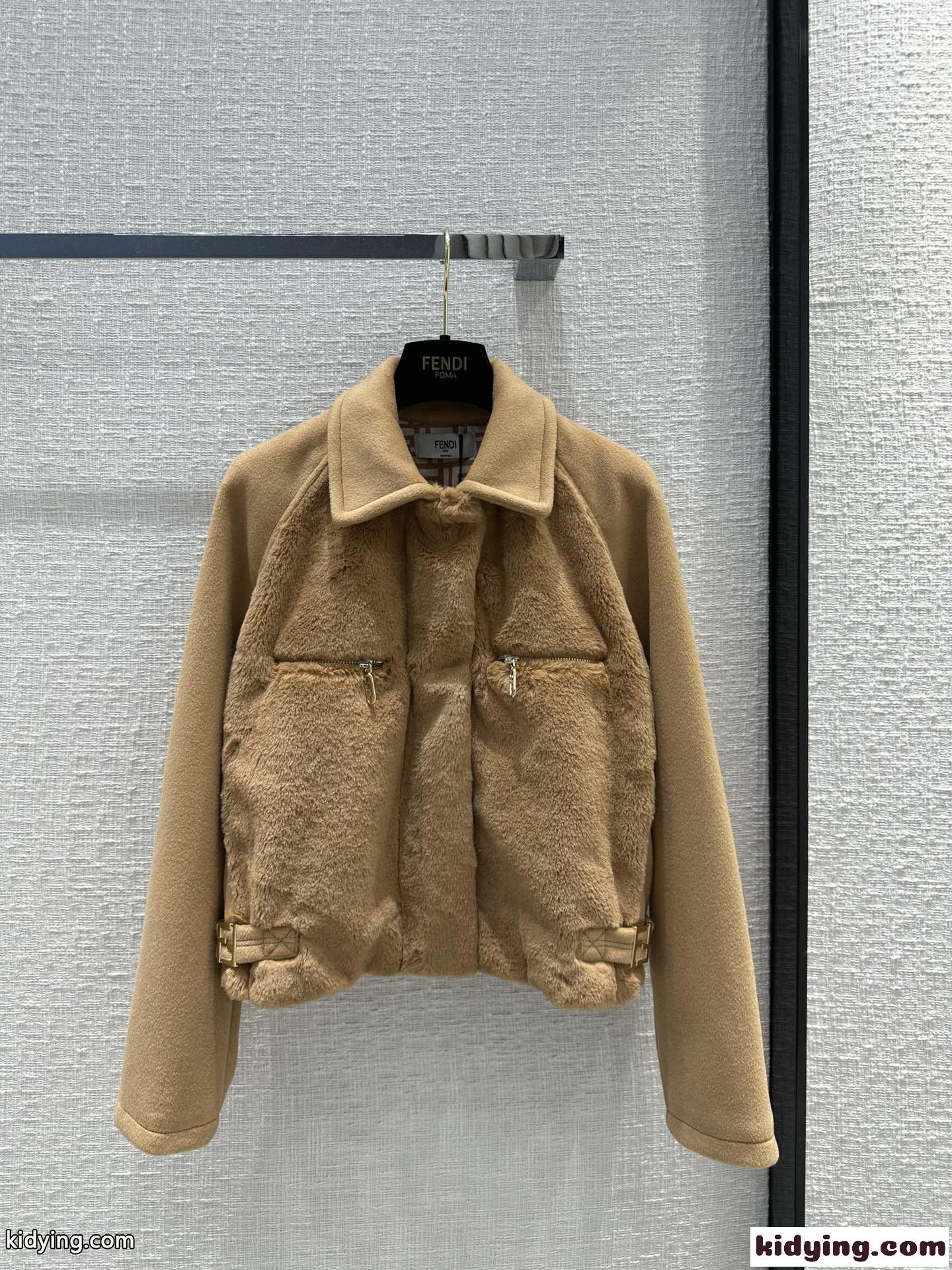ふわふわ カジュアル おしゃれ フェンディ ジャケット コピー キャメル-1