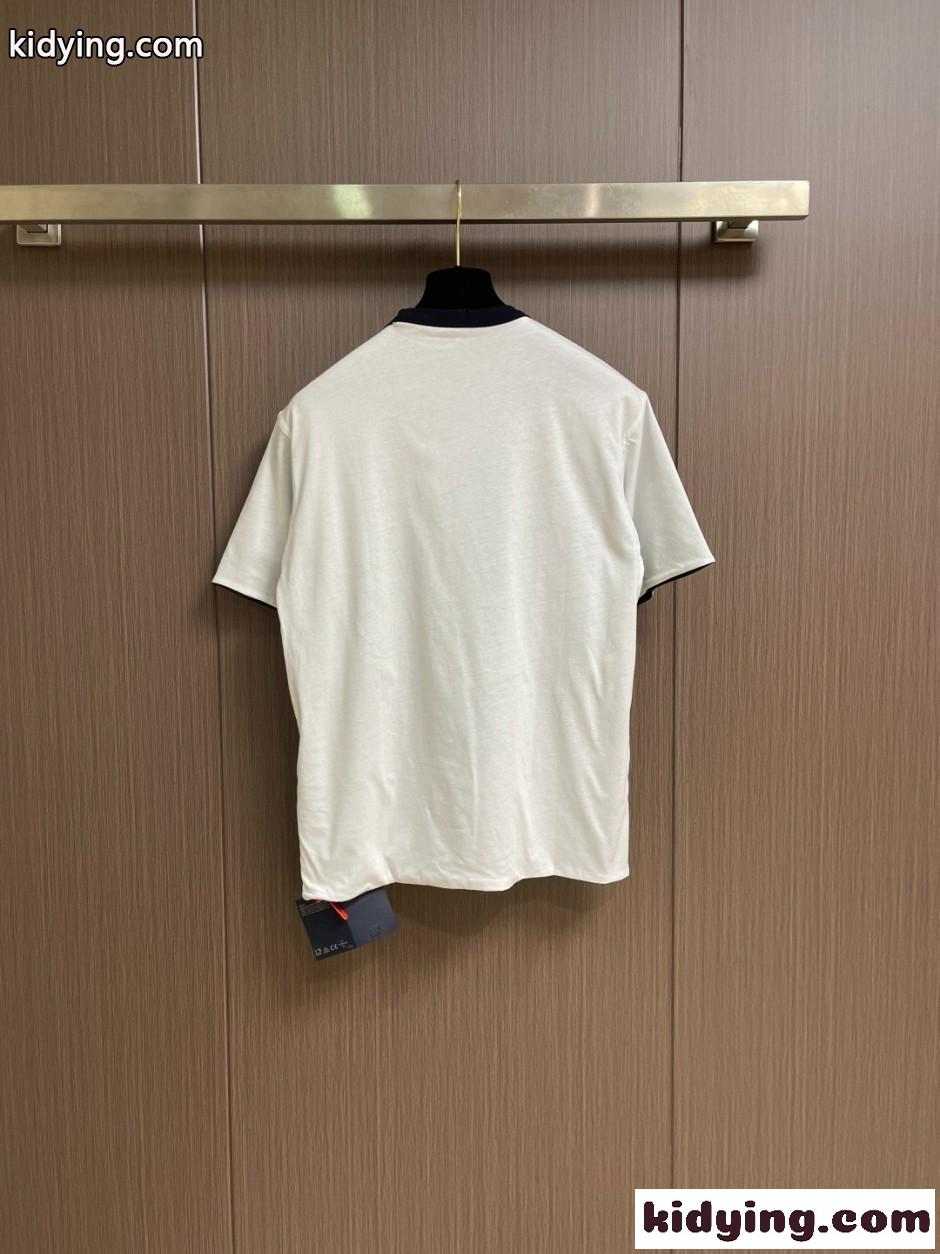 着回し 合わせやすい リバーシブル 半袖Tシャツ プラダ Tシャツ 偽物 ネイビー-1
