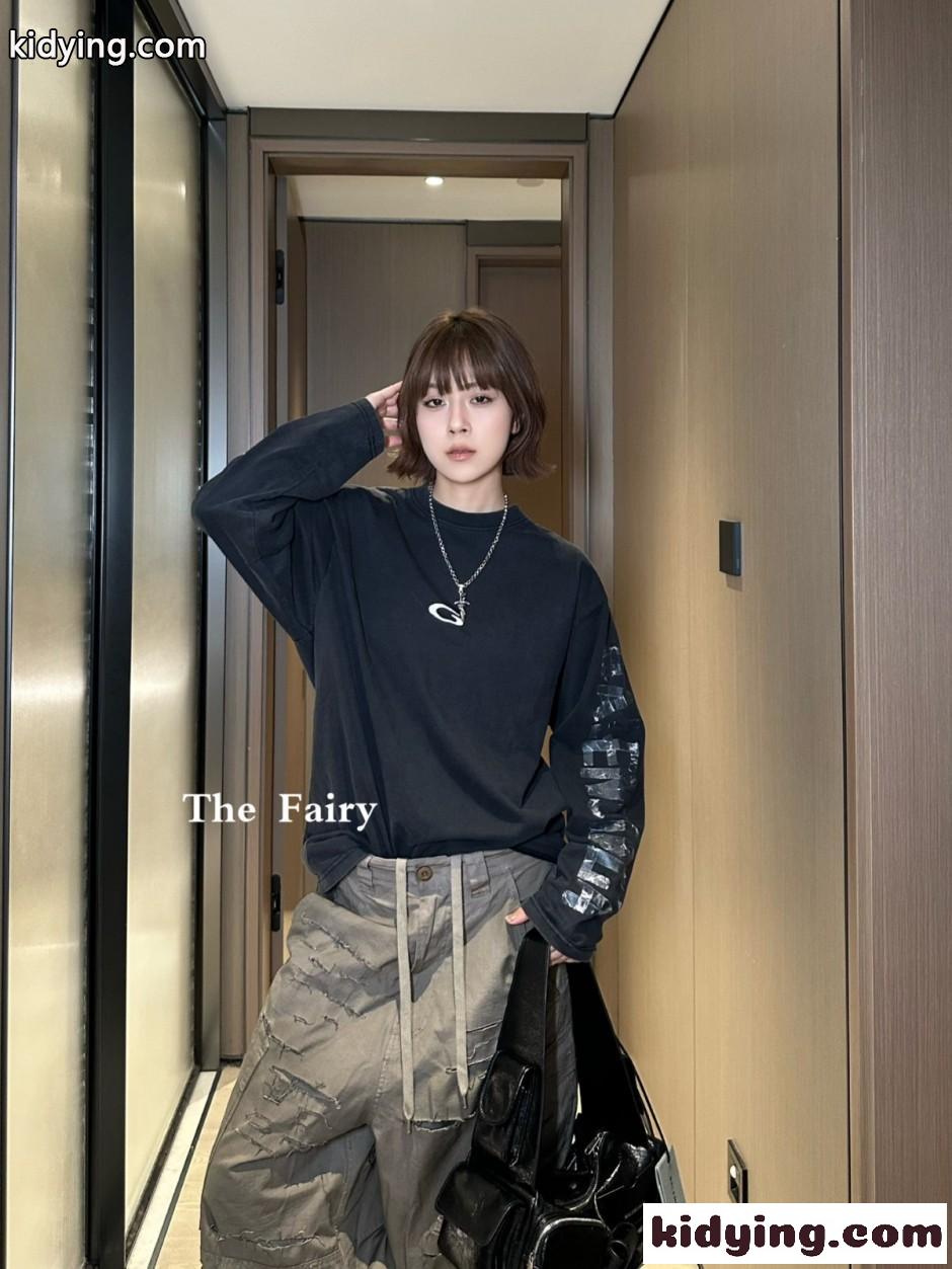 カジュアル ロゴ入り 長袖Tシャツ バレンシアガ Tシャツ コピー ブラック-4